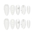 Faux ongles à coller Nailsynth – Élégant thème sirène blanche nacré avec coquillages 3D et perles, lot de 10 faux ongles tendance, colle à ongles, bâton de manucure et lime à ongles inclus.